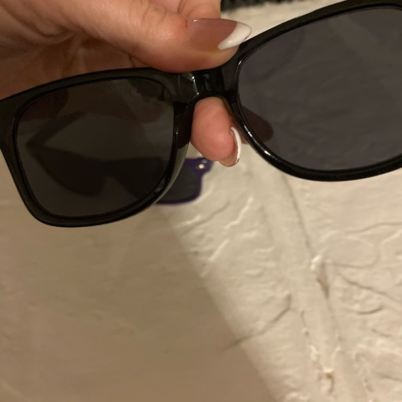 Set 3 Sunglasses Black White Purple Johnnie Walker Whiskey Barefoot UV Vodka - Picture 7 of 11